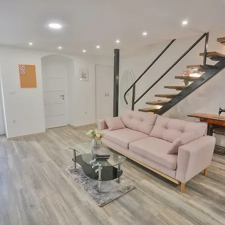 Luxury Apartment Lioness Split Exterior photo